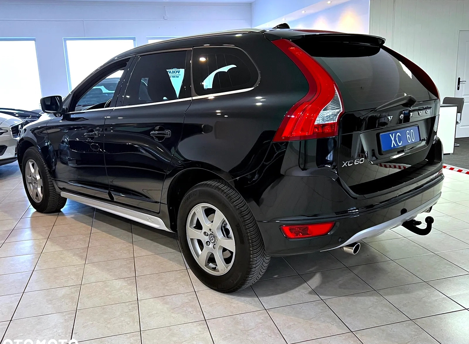 Volvo XC 60 cena 79900 przebieg: 182000, rok produkcji 2013 z Pułtusk małe 232